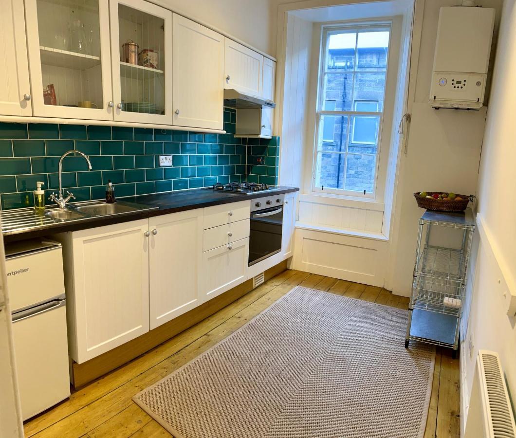 Old Town Centre Apartment 5 Mins To Edinburgh Castle Exterior photo
