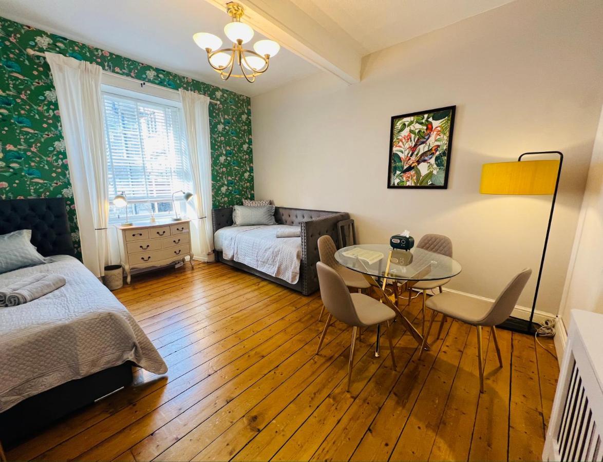 Old Town Centre Apartment 5 Mins To Edinburgh Castle Exterior photo